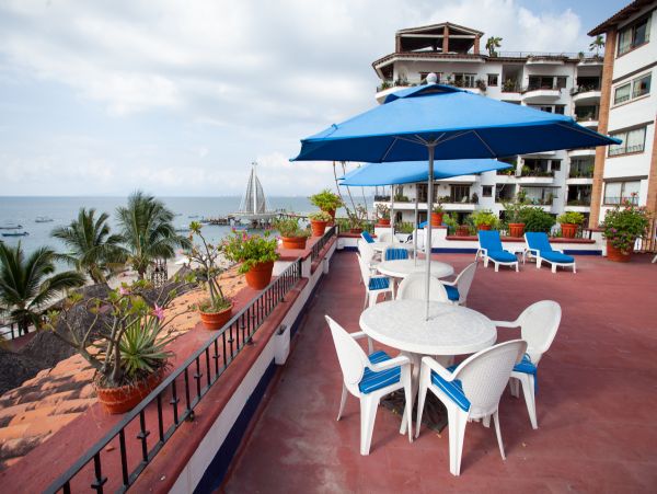 Lovely Beach-Front 3 Bedroom Condo in Puerto Vallarta