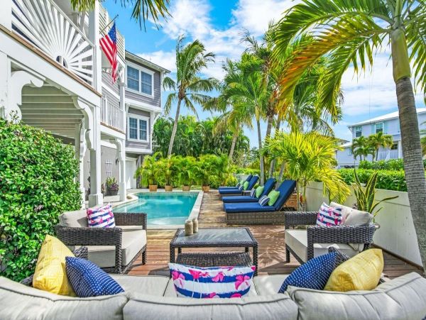 Luxury Five Bedroom Anna Maria Vacation Home Sleeps 12