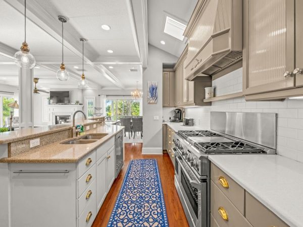 Luxury Five Bedroom Anna Maria Vacation Home Sleeps 12