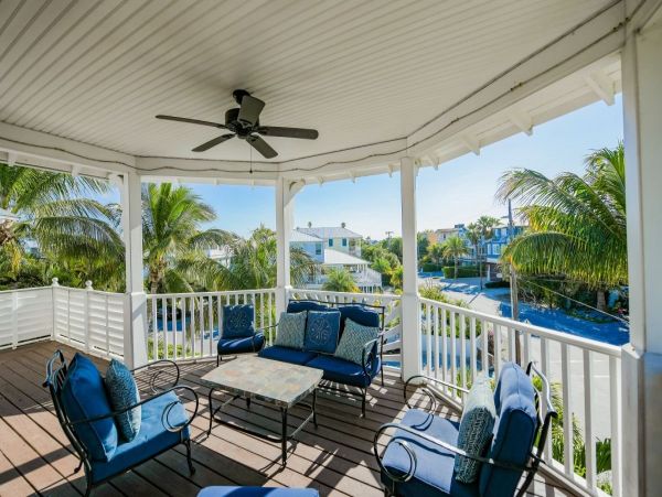 Luxury Five Bedroom Anna Maria Vacation Home Sleeps 12