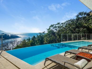 Call Your USA Based Puerto Vallarta Agent Today