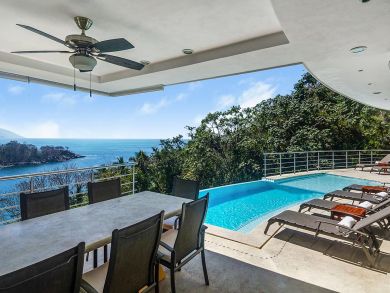 Call Your USA Based Puerto Vallarta Agent Today