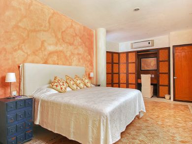 Call Your USA Based Puerto Vallarta Agent Today