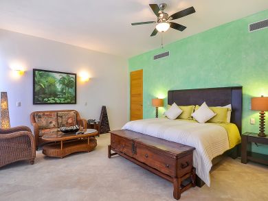 Eight Bedroom Beach Front Luxury Vacation Villa