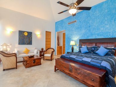 Eight Bedroom Beach Front Luxury Vacation Villa