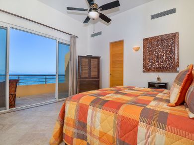 Eight Bedroom Beach Front Luxury Vacation Villa