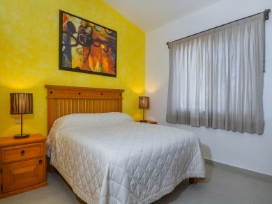 Eight Bedroom Beach Front Luxury Vacation Villa