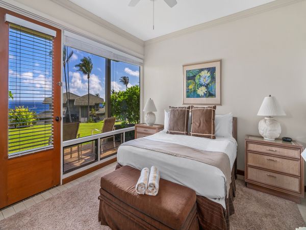 Oceanfront Two Bedroom Rental Villa in Kapalua