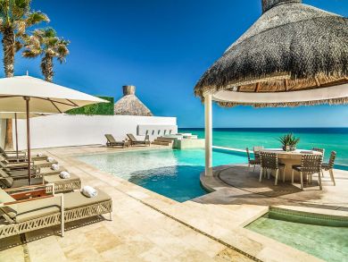 Vacation Homes with five Bedrooms and Full Ocean Views