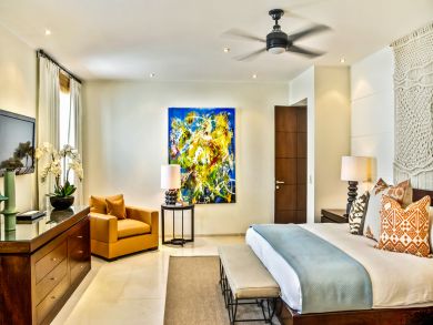Vacation Homes with five Bedrooms and Full Ocean Views