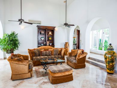 Classy Five Bedroom Cabo Villa for your Next Vacation
