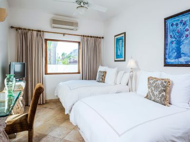 Classy Five Bedroom Cabo Villa for your Next Vacation