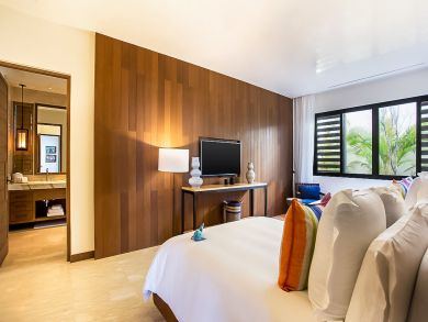 bedroom with tv