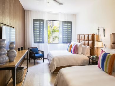 bedroom with 2 queen beds