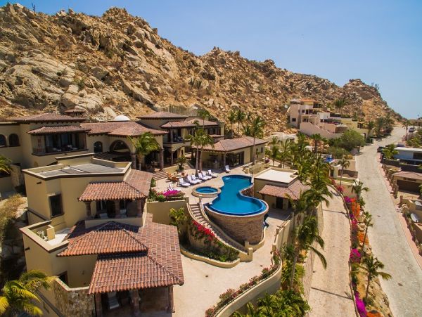 Los Cabos Luxury Vacation Pool Villa - Sleeps 16 Guests