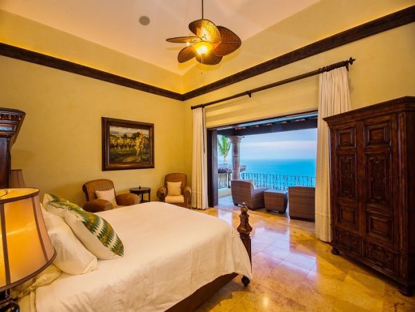 Los Cabos Luxury Vacation Pool Villa - Sleeps 16 Guests