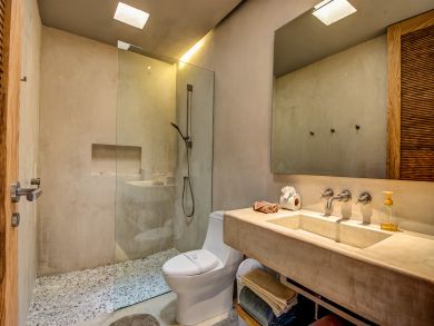 Walk-in Shower