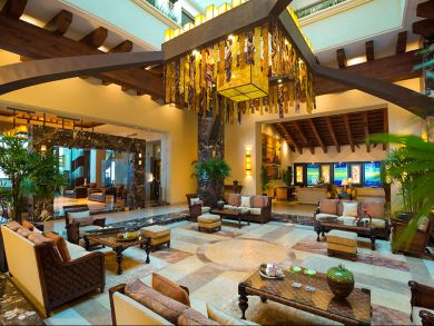 Contemporary Luxury Penthouse With Magnificent Ocean Views