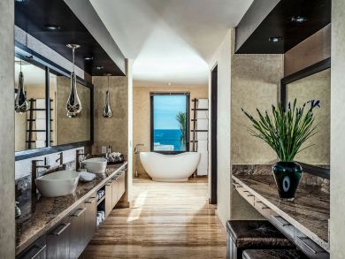 Los Cabos Seven Bedroom - Villa,  With Ocean Views / Staff