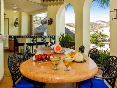 Beautifully Appointed Five Bedroom Villa