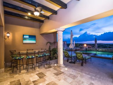 Six Bedroom - Great Views - Pool and so much more Six Bedroom - Great Views - Pool and so much more