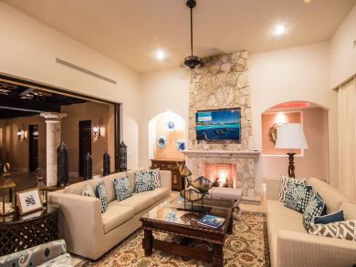 Six Bedroom - Great Views - Pool and so much more Six Bedroom - Great Views - Pool and so much more