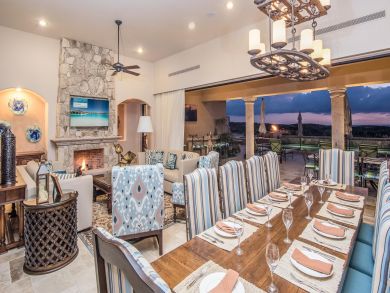 Six Bedroom - Great Views - Pool and so much more Six Bedroom - Great Views - Pool and so much more