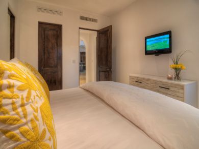 Los Cabos Luxury Ocean Views from Pool Call USA Agent