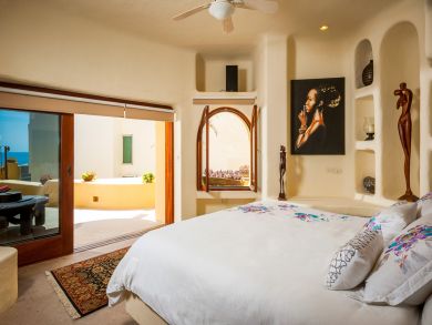 Coolest Beach Villa on the Blockl!