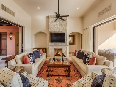 A Spectacular Vacation Villa with Five Bedrooms