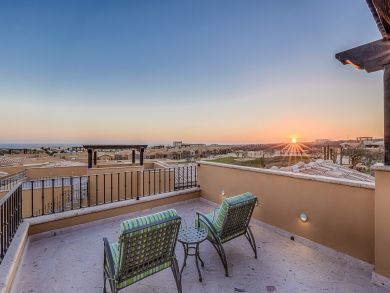 Villa for your next vacation with Views