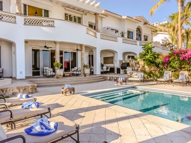 Vacation Villa Luxury with Views of the Ocean