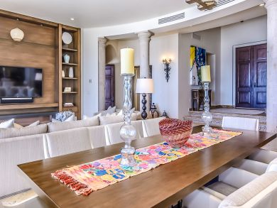 Vacation Villa Luxury with Views of the Ocean