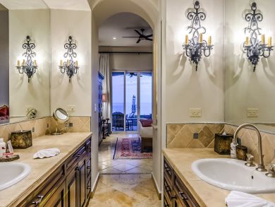 Vacation Villa Luxury with Views of the Ocean