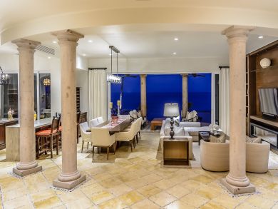 Vacation Villa Luxury with Views of the Ocean