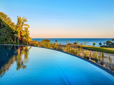 One of the Largest Luxury Los Cabos Vacation Villas for Rent