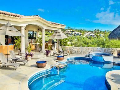 Vacation Rental Villas with Ocean Views in Cabo!