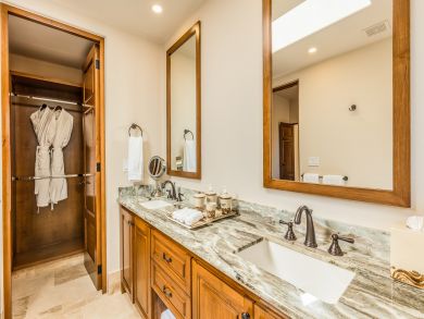 We just Love this Three Bedroom Vacation Accommodation-