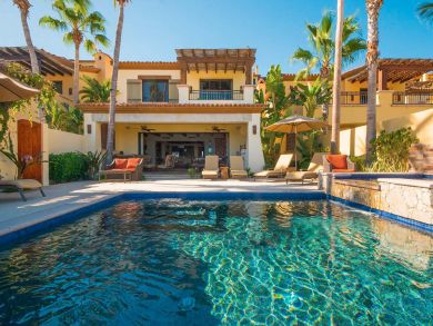 Beachfront Luxury Villa Medano Beach