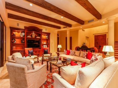 A Great Six Bedroom Villa Accommodation