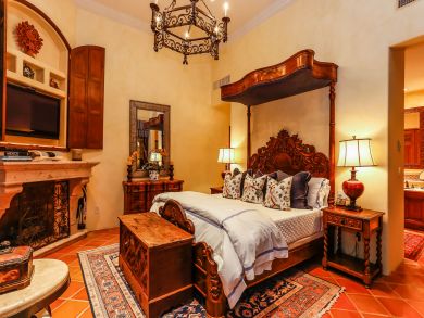 A Great Six Bedroom Villa Accommodation