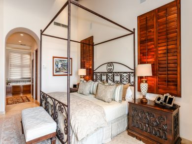 A Great Six Bedroom Villa Accommodation