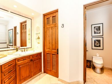 A Great Six Bedroom Villa Accommodation