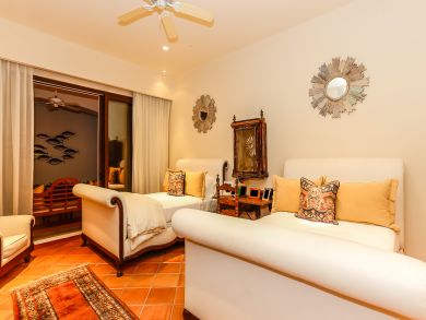 A Great Six Bedroom Villa Accommodation