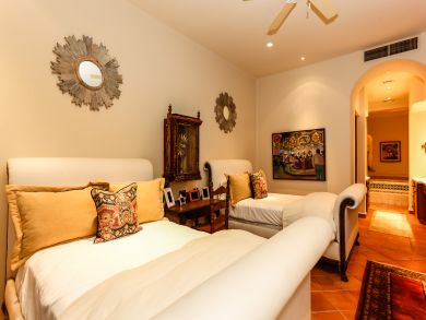 A Great Six Bedroom Villa Accommodation