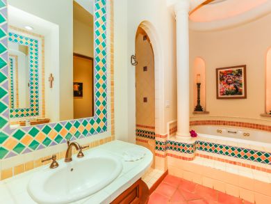 A Great Six Bedroom Villa Accommodation