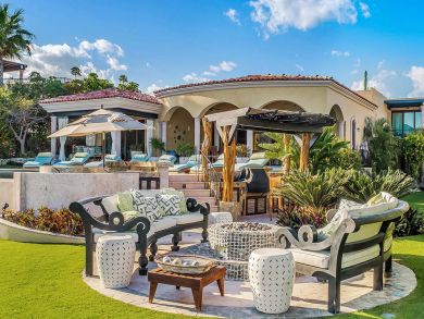 Stunning  Beachfront Five Bedroom Vacation Villa.