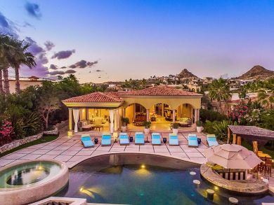 Stunning  Beachfront Five Bedroom Vacation Villa.