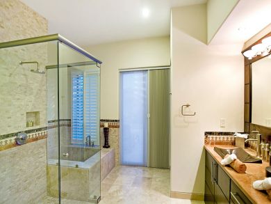 Views of the Ocean from this Spectacular Five Bedroom Vacation Villa. Views of the Ocean from this Spectacular Five Bedroom Vacation Villa.
