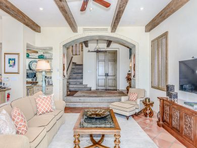 Beachfront luxury Three Bedroom Vacation Rental Villa Open!
